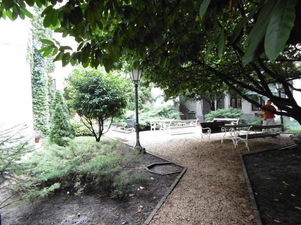 Casa Nora Hotel บูดาเปสต์ ภายนอก รูปภาพ